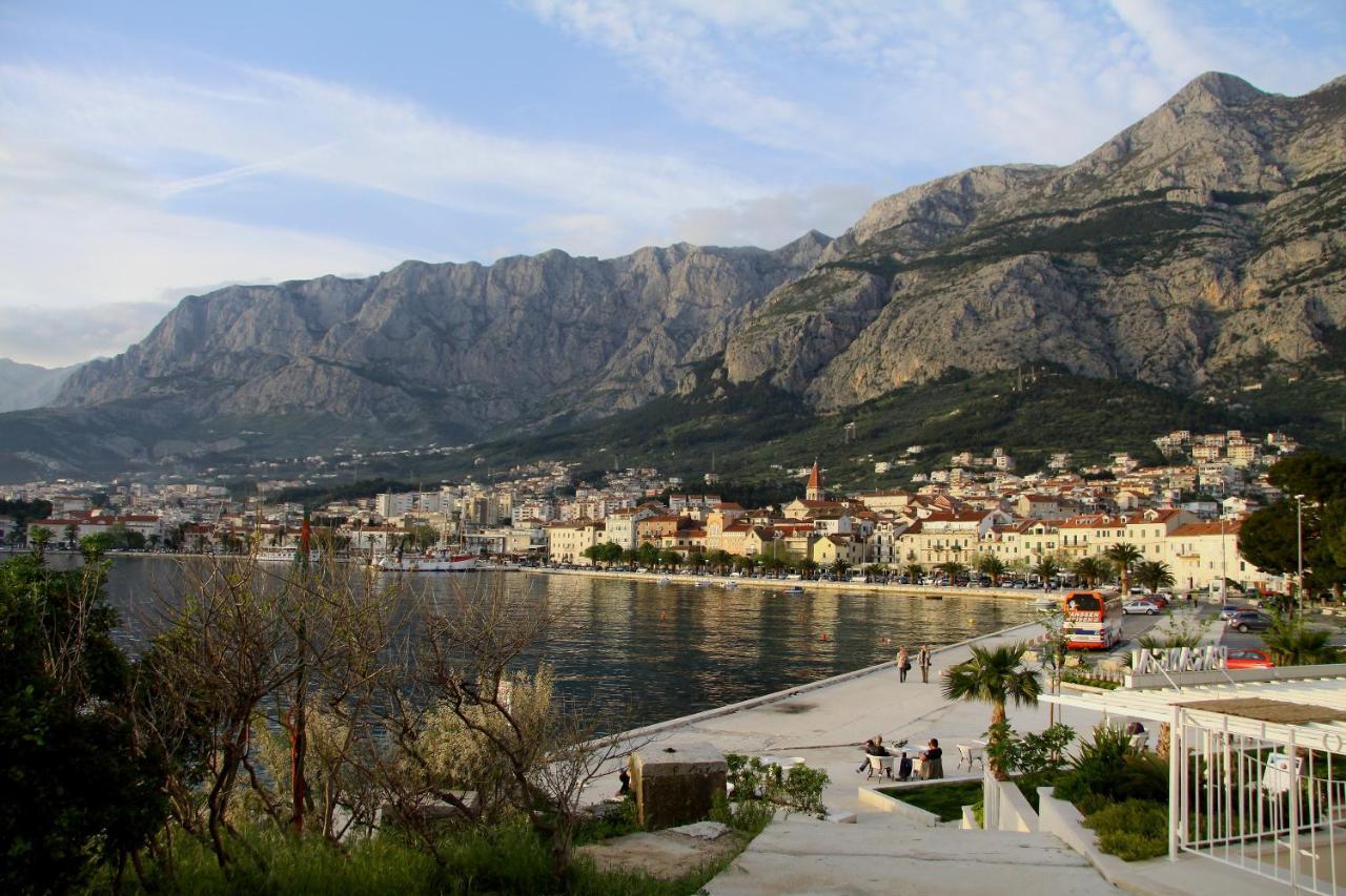 Apartments Rustica Makarska Eksteriør bilde