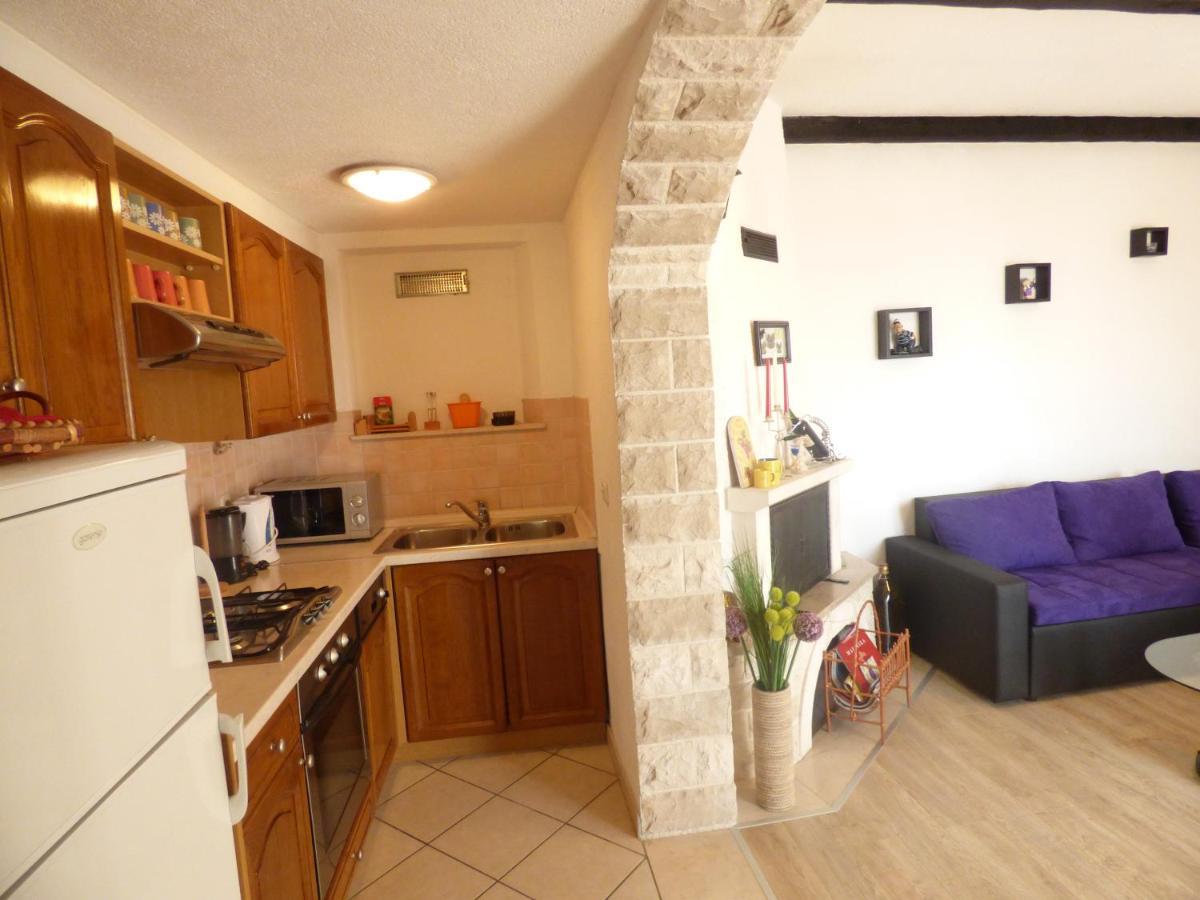 Apartments Rustica Makarska Eksteriør bilde