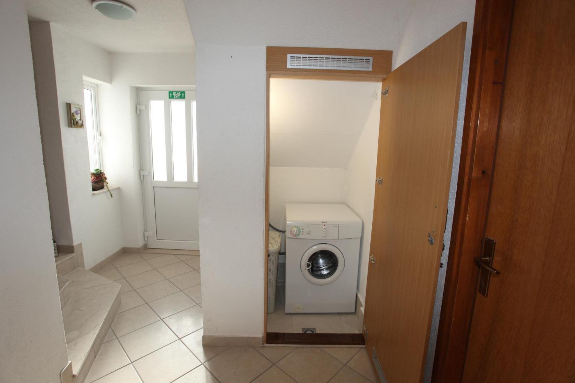 Apartments Rustica Makarska Eksteriør bilde