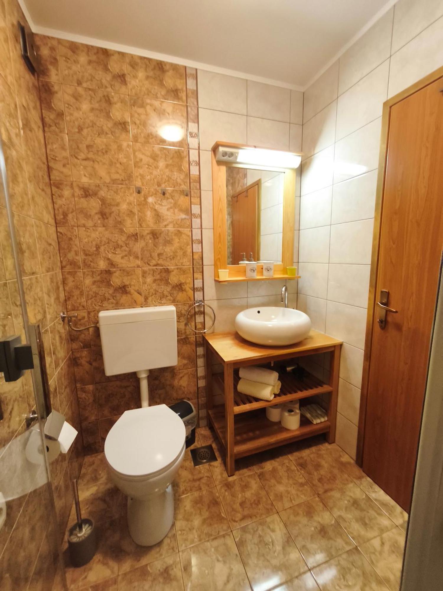 Apartments Rustica Makarska Eksteriør bilde